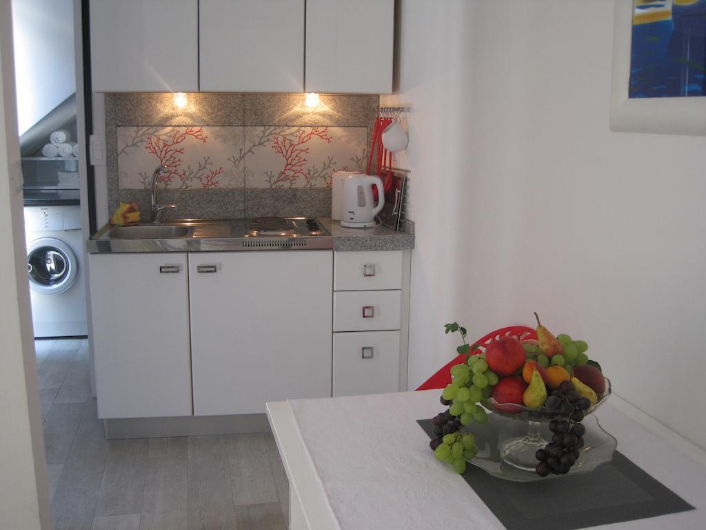 Apartment Koralj Split Zimmer foto
